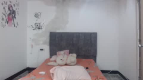 Snapshot of daisha_becker chatting on October 3, 12:29 am daisha_becker online show from October 3, 12:29 am