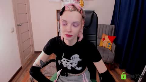 daisy__sweet online show from February 3, 12:10 pm