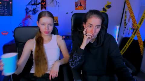 Snapshot of daisy_baby_ chatting on November 4, 8:41 pm daisy online show from November 4, 8:41 pm