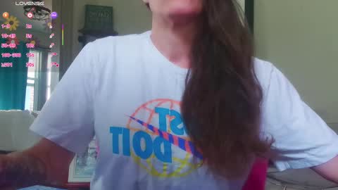 Daisy online show from April 4, 5:43 pm