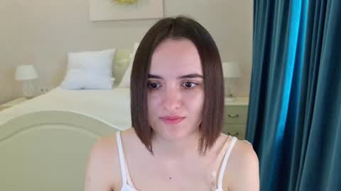 Snapshot of daisy_heart chatting on June 28, 4:18 am Daisy online show from June 28, 4:18 am