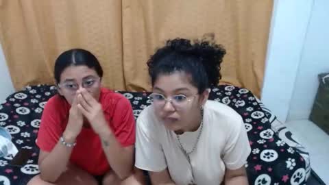 Daisy hot x online show from October 21, 12:00 am