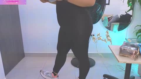 Daisy Price online show from March 14, 10:53 am