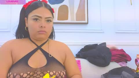 Daisy Price online show from June 6, 10:53 am