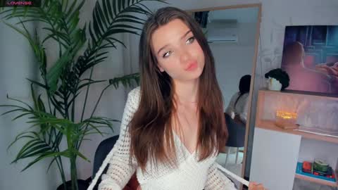 Naomi online show from February 9, 2:38 am