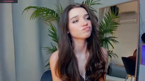 Naomi online show from February 18, 11:52 pm