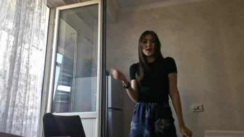 Snapshot of daisyzebley chatting on May 16, 10:36 am Jasmin online show from May 16, 10:36 am