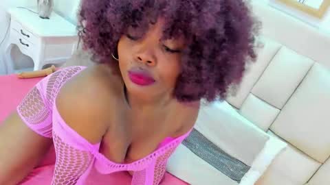 Brisa   online show from October 18, 11:33 am