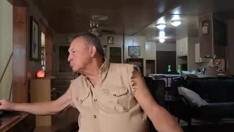 Snapshot of dakit2 chatting on September 29, 5:29 pm dakit online show from September 29, 5:29 pm