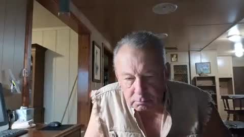 Snapshot of dakit2 chatting on November 15, 3:52 pm dakit online show from November 15, 3:52 pm