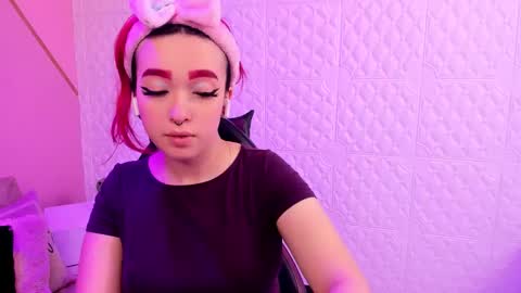 Snapshot of dakkotta_ chatting on December 2, 5:02 am Dakkotta online show from December 2, 5:02 am