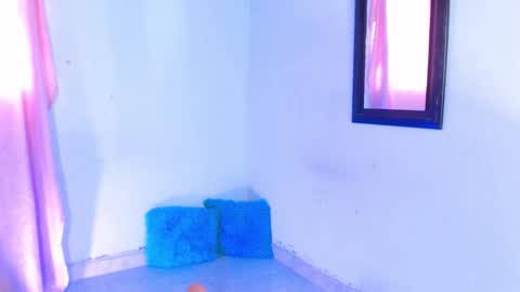 VALENTINA  online show from November 9, 8:18 pm