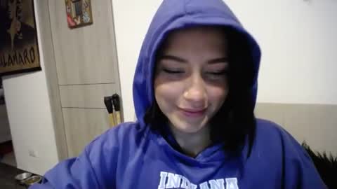 Snapshot of dakota01_ chatting on December 14, 3:18 am IG  dakotasofiaa online show from December 14, 3:18 am