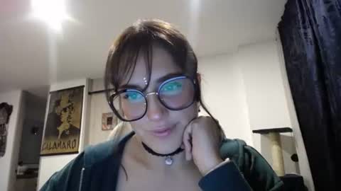 Snapshot of dakota01_ chatting on February 23, 2:07 am IG  dakotasofiaa online show from February 23, 2:07 am