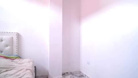 Dakota and Aron online show from March 10, 5:29 pm