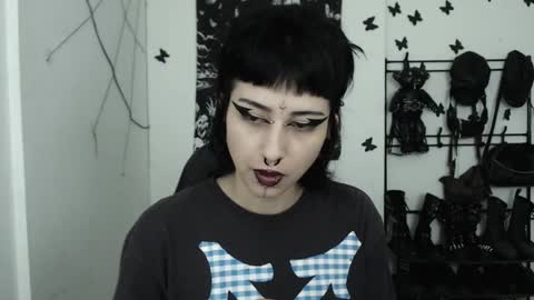 dakota online show from September 18, 10:28 am