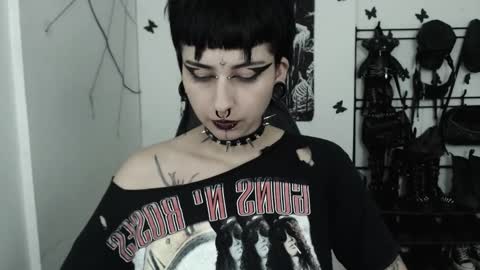 dakota online show from October 23, 2:33 am