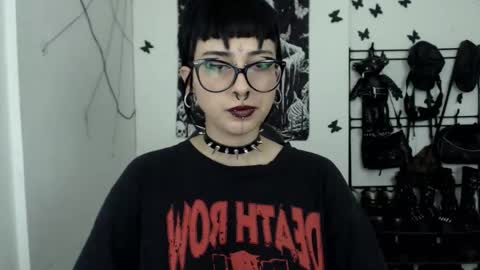 dakota online show from October 28, 3:54 am