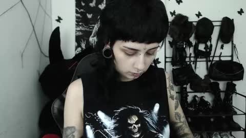 dakota online show from February 1, 2:10 am