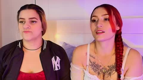Snapshot of dakota_megan chatting on October 17, 2:52 pm Dakota-Megan online show from October 17, 2:52 pm