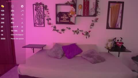 Caroliina online show from March 17, 8:34 pm