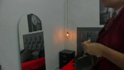 Dakota  online show from November 5, 12:27 pm