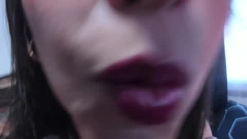 Snapshot of dakotaagray chatting on November 8, 11:10 am Dakotaagray online show from November 8, 11:10 am