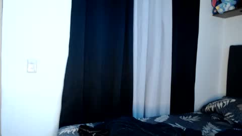Snapshot of dakotaflack chatting on July 9, 3:38 pm Estefany online show from July 9, 3:38 pm