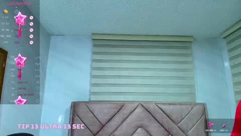 Snapshot of dakotha_v chatting on February 6, 9:53 am Dakotha online show from February 6, 9:53 am