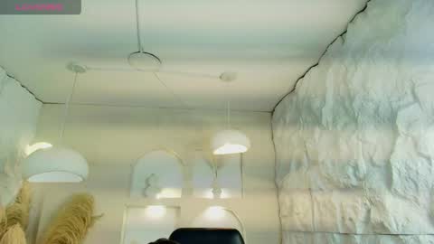 Dakotha  online show from April 28, 3:11 am