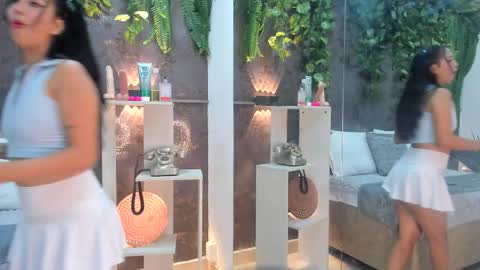 Dakotta online show from March 4, 7:20 pm