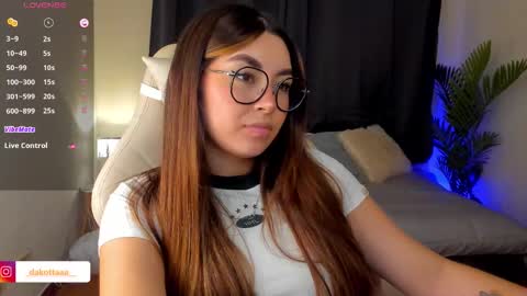 Snapshot of dakottaa__ chatting on September 24, 11:41 pm dakottaa__ online show from September 24, 11:41 pm