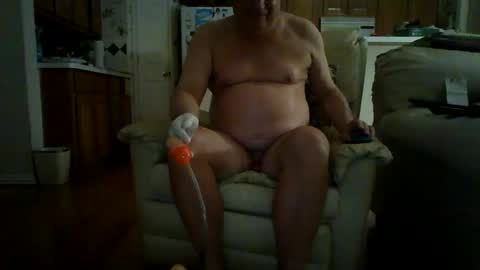 Snapshot of dalfun chatting on December 4, 3:37 am dalfun online show from December 4, 3:37 am