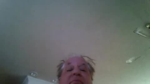 Snapshot of dalfun chatting on January 12, 11:26 pm dalfun online show from January 12, 11:26 pm