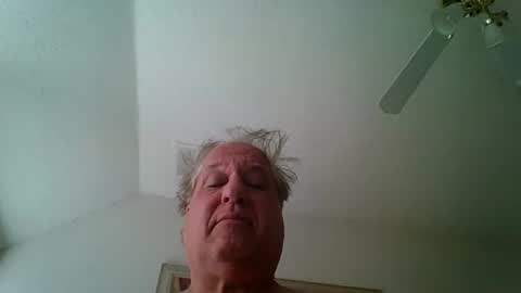 Snapshot of dalfun chatting on February 23, 8:44 pm dalfun online show from February 23, 8:44 pm