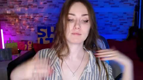 Dalia  online show from May 4, 10:44 am