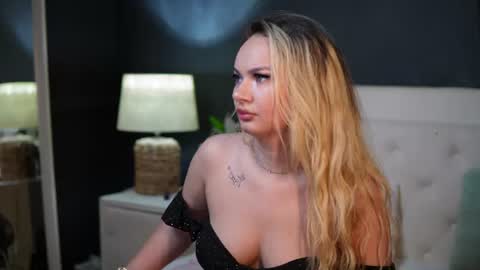Snapshot of daliamissy chatting on July 19, 11:30 pm Dalia online show from July 19, 11:30 pm