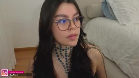 Snapshot of daliapunkt chatting on March 27, 11:48 pm Dalia online show from March 27, 11:48 pm