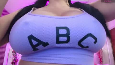 Daliia    online show from October 14, 1:23 pm