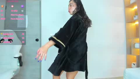 Snapshot of dalila_sette chatting on April 29, 5:30 pm dalila sette online show from April 29, 5:30 pm
