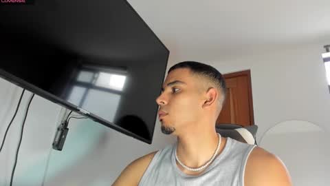Snapshot of dalton111_ chatting on September 17, 12:40 pm Dalton online show from September 17, 12:40 pm