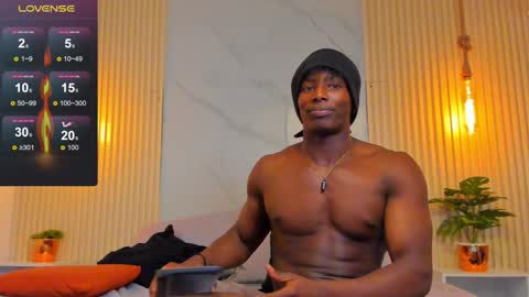 dalton_asher online show from December 5, 9:06 am