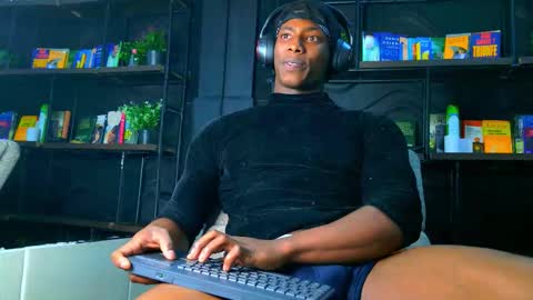 dalton_asher online show from November 12, 9:32 am