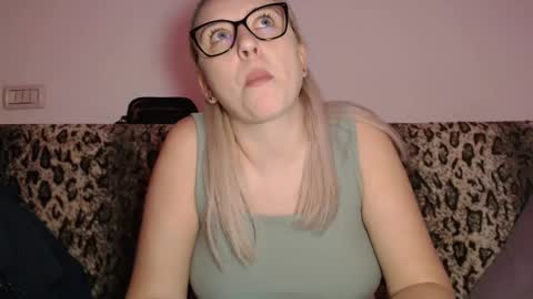 Maria online show from December 22, 8:58 pm