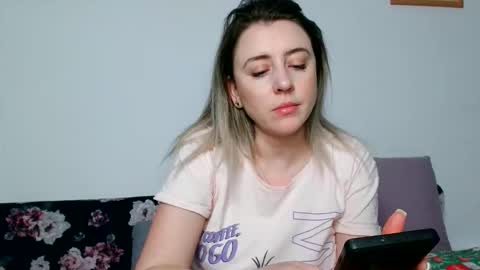 Maria online show from April 19, 9:17 pm