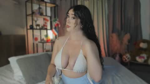 Snapshot of dalylarose chatting on July 12, 1:13 pm Dalyla online show from July 12, 1:13 pm