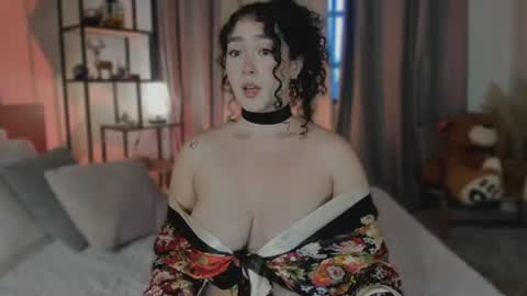 Snapshot of dalylarose chatting on July 16, 1:06 pm Dalyla online show from July 16, 1:06 pm