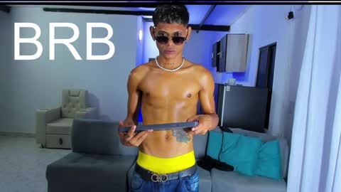 damar_felipe online show from February 2, 2:56 pm