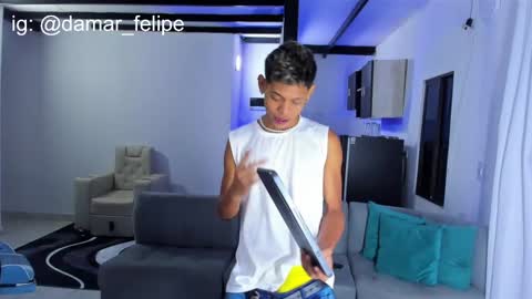 damar_felipe online show from February 10, 5:03 am