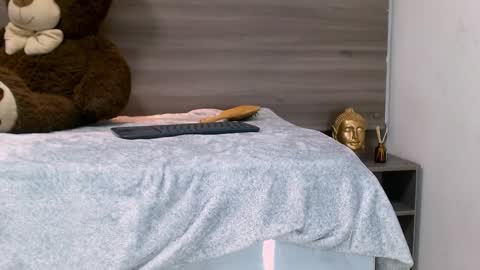 Snapshot of damara_ochoa chatting on March 11, 7:37 am online show from March 11, 7:37 am